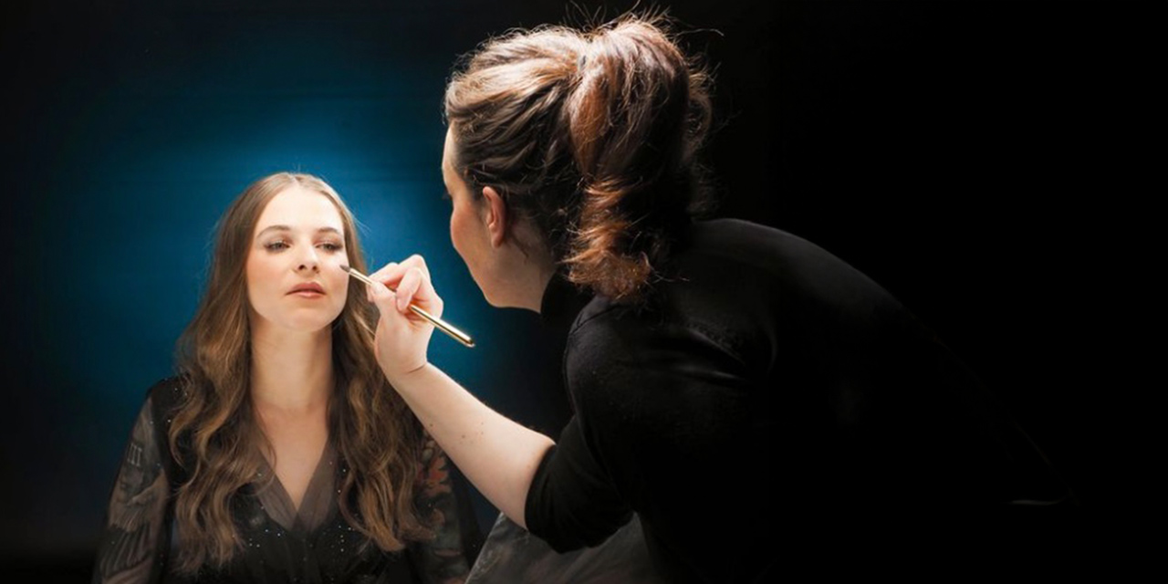 AuszeitbyLisaMerten_Make-Up_Header_2025